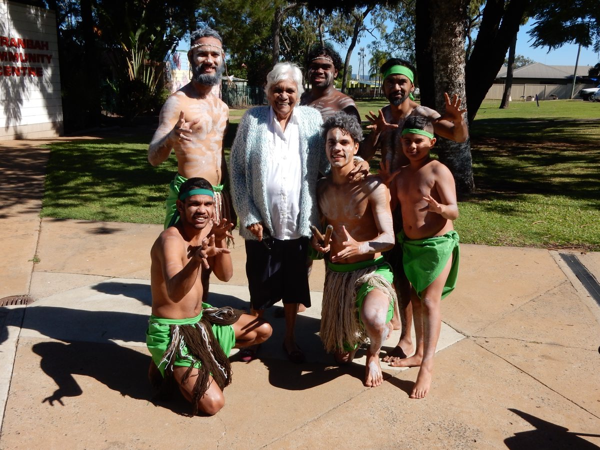 Aunty Beryl with Wulgurukaba dancers at the Barada Barna and Widi #2 native title determination
